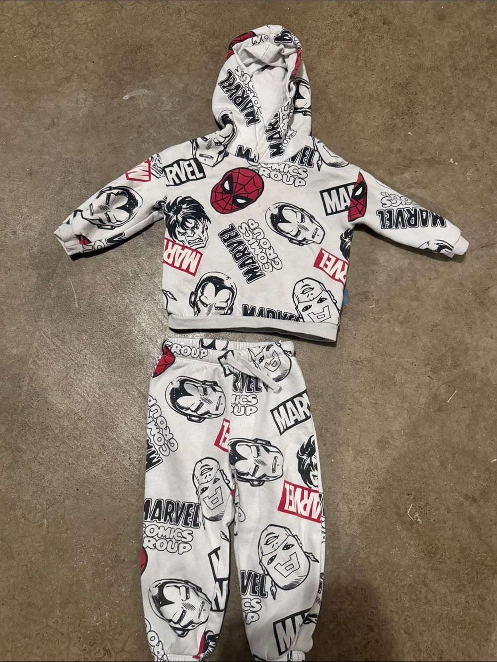 H&M White, Black & Red Marvel Kids Matching Hoodie Set